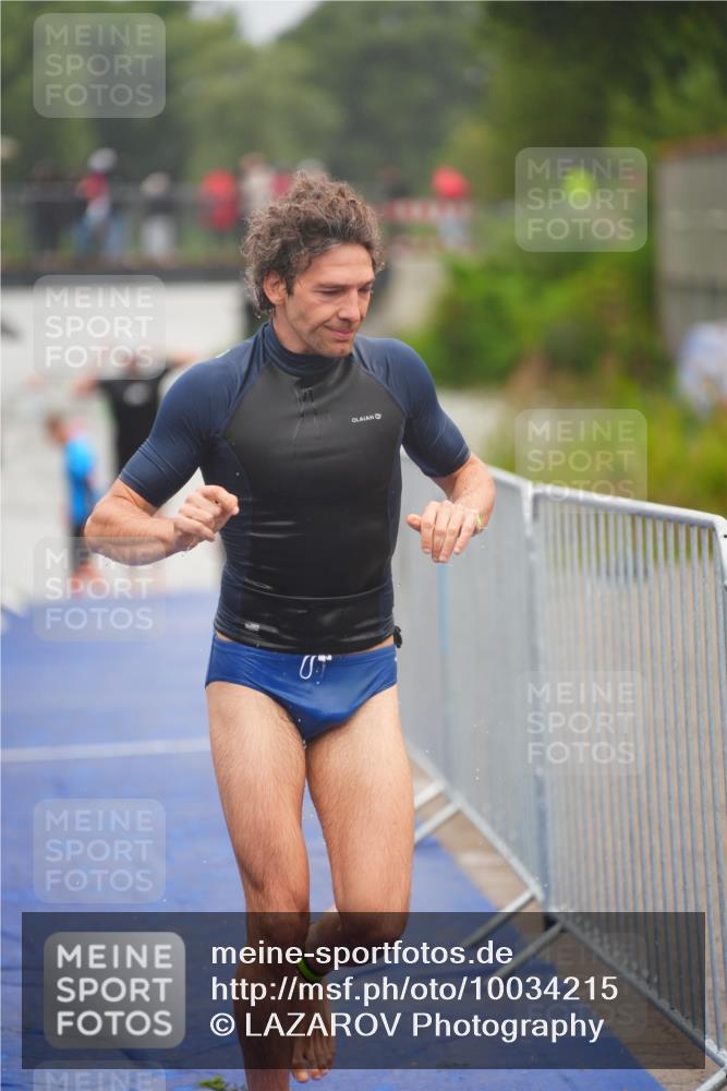 30.08.2026 - Elbe Triathlon Hamburg LAZAROV Photography http://msf.ph/oto/10034215 30.08.2026 08:56:46 Schwimmen 434, 488, 490 meine-sportfotos.de