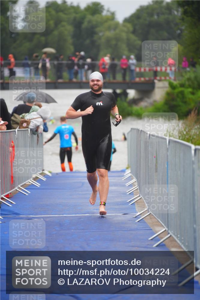 30.08.2026 - Elbe Triathlon Hamburg LAZAROV Photography http://msf.ph/oto/10034224 30.08.2026 08:56:51 Schwimmen 400, 434, 488, 490 meine-sportfotos.de