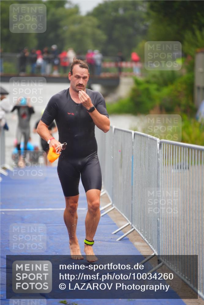 30.08.2026 - Elbe Triathlon Hamburg LAZAROV Photography http://msf.ph/oto/10034260 30.08.2026 08:57:13 Schwimmen 492, 616 meine-sportfotos.de