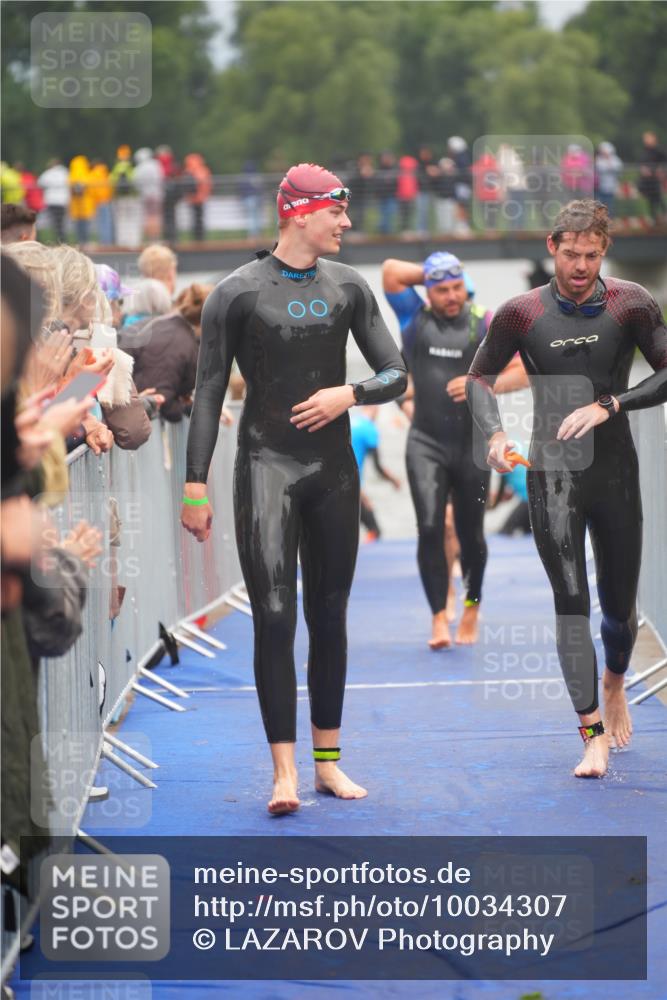 30.08.2026 - Elbe Triathlon Hamburg LAZAROV Photography http://msf.ph/oto/10034307 30.08.2026 08:57:33 Schwimmen 403, 410, 419, 452, 467, 483, 499, 575 meine-sportfotos.de