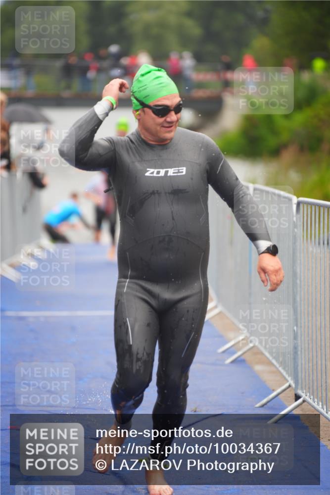 30.08.2026 - Elbe Triathlon Hamburg LAZAROV Photography http://msf.ph/oto/10034367 30.08.2026 08:57:54 Schwimmen 495, 500, 639 meine-sportfotos.de