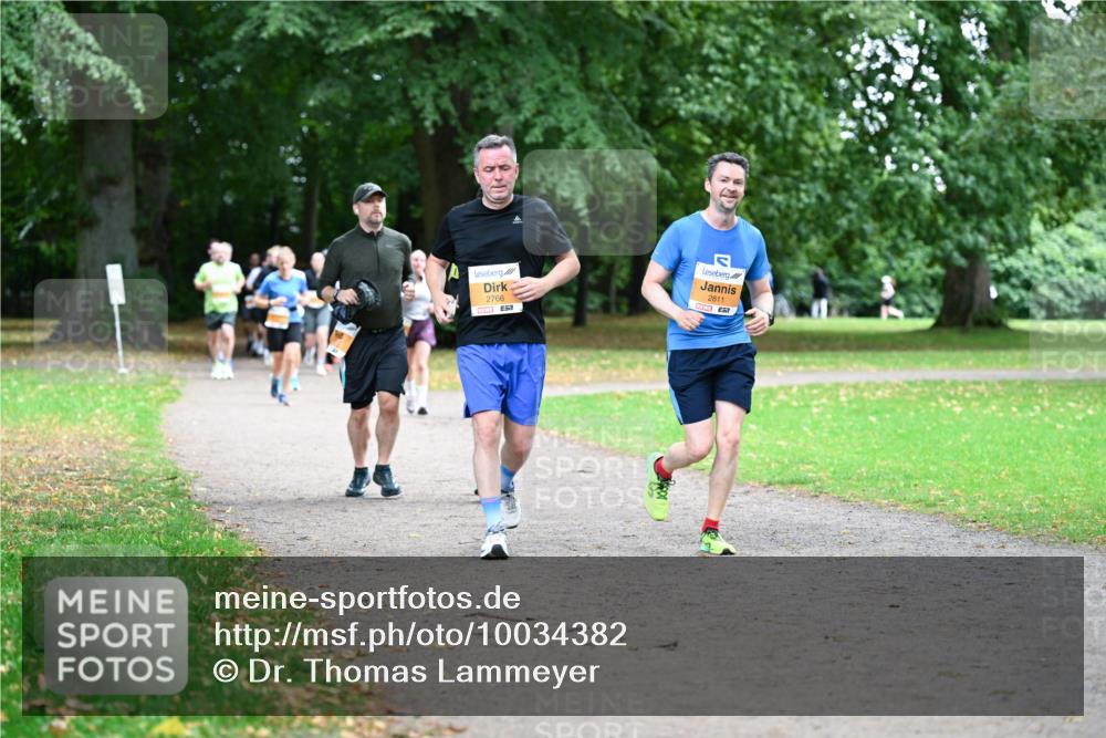 30.08.2026 - Blankeneser Heldenlauf Dr. Thomas Lammeyer http://msf.ph/oto/10034382 30.08.2026 10:40:45 Laufen 909, 2766, 2811 meine-sportfotos.de