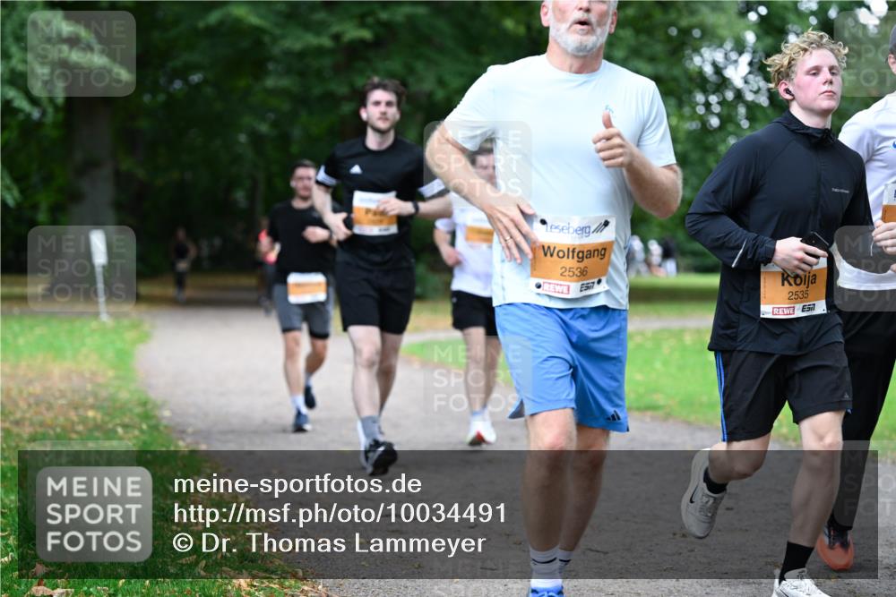 30.08.2026 - Blankeneser Heldenlauf Dr. Thomas Lammeyer http://msf.ph/oto/10034491 30.08.2026 10:40:58 Laufen 2536, 2535 meine-sportfotos.de