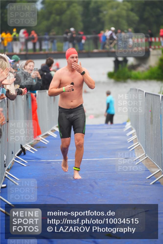 30.08.2026 - Elbe Triathlon Hamburg LAZAROV Photography http://msf.ph/oto/10034515 30.08.2026 08:58:56 Schwimmen 413, 472 meine-sportfotos.de