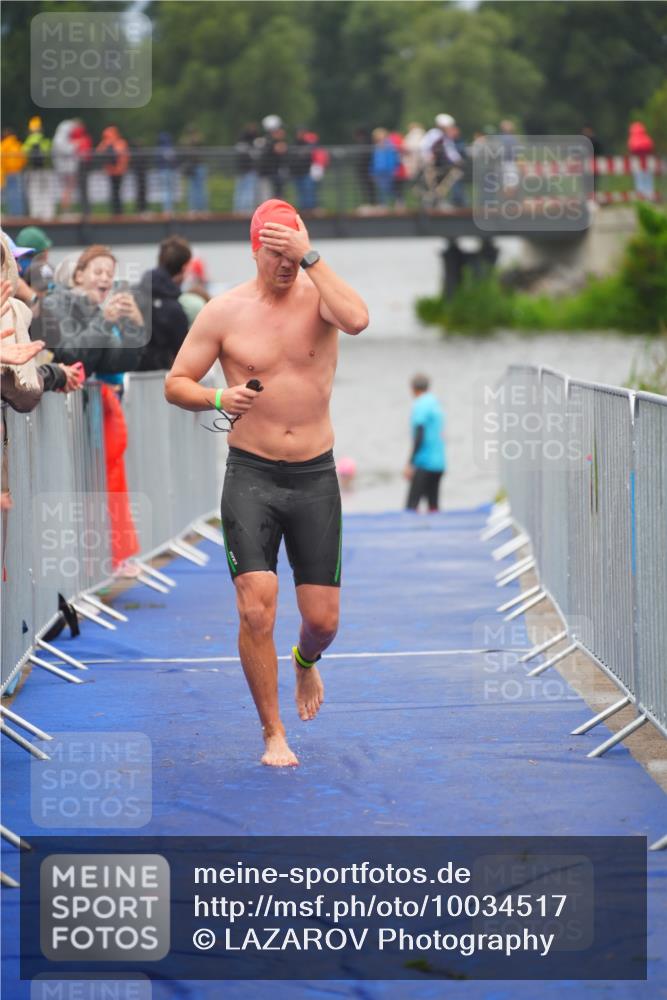 30.08.2026 - Elbe Triathlon Hamburg LAZAROV Photography http://msf.ph/oto/10034517 30.08.2026 08:58:57 Schwimmen 413, 472 meine-sportfotos.de