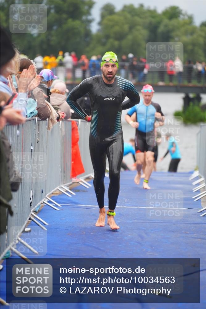 30.08.2026 - Elbe Triathlon Hamburg LAZAROV Photography http://msf.ph/oto/10034563 30.08.2026 08:59:13 Schwimmen 497, 536 meine-sportfotos.de