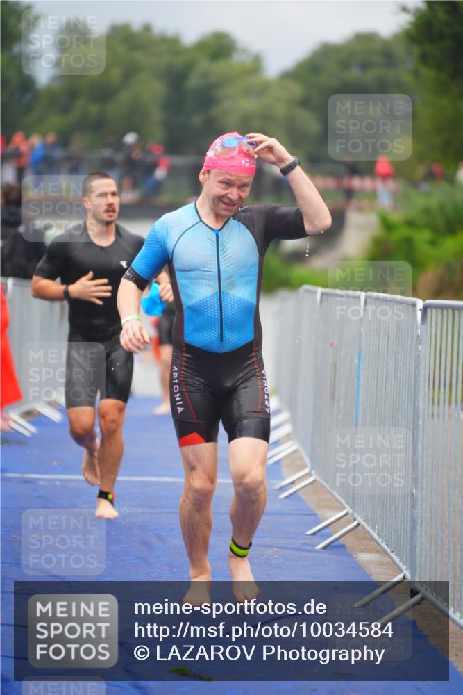 30.08.2026 - Elbe Triathlon Hamburg LAZAROV Photography http://msf.ph/oto/10034584 30.08.2026 08:59:17 Schwimmen 497, 536, 567 meine-sportfotos.de