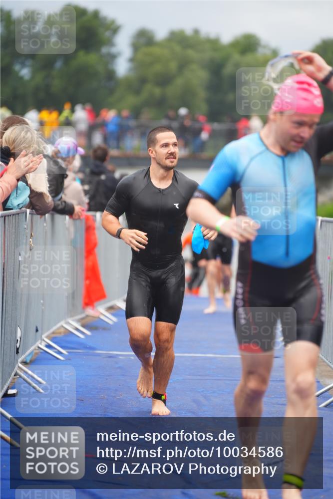 30.08.2026 - Elbe Triathlon Hamburg LAZAROV Photography http://msf.ph/oto/10034586 30.08.2026 08:59:17 Schwimmen 497, 536, 567 meine-sportfotos.de