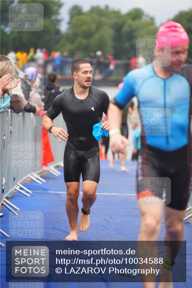30.08.2026 - Elbe Triathlon Hamburg LAZAROV Photography http://msf.ph/oto/10034588 30.08.2026 08:59:18 Schwimmen 437, 497, 536, 567 meine-sportfotos.de