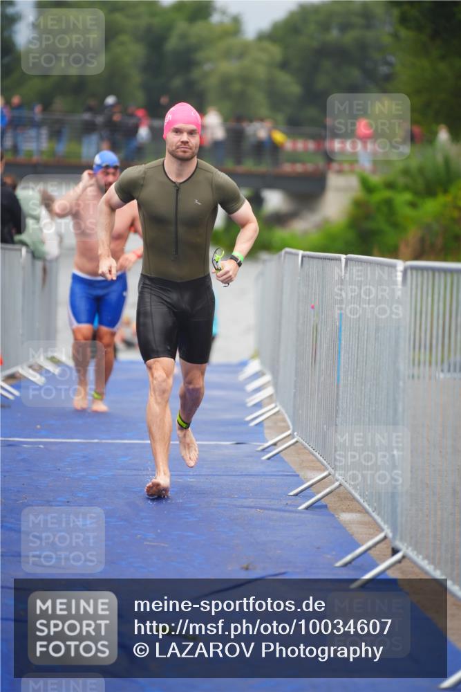 30.08.2026 - Elbe Triathlon Hamburg LAZAROV Photography http://msf.ph/oto/10034607 30.08.2026 08:59:22 Schwimmen 437, 497, 536, 567, 571, 600 meine-sportfotos.de