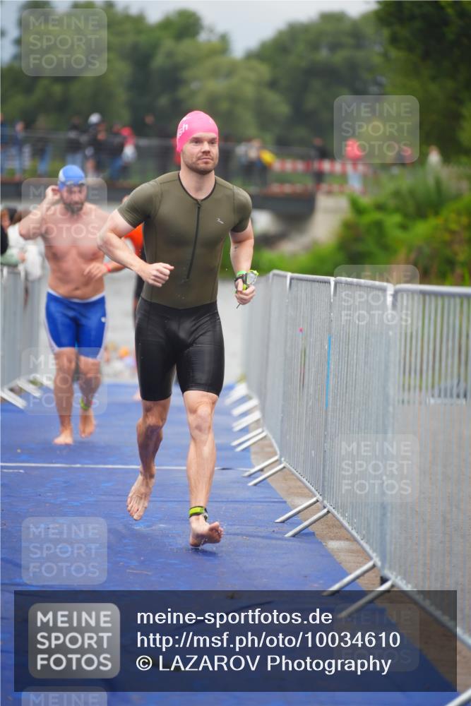 30.08.2026 - Elbe Triathlon Hamburg LAZAROV Photography http://msf.ph/oto/10034610 30.08.2026 08:59:22 Schwimmen 437, 497, 536, 567, 571, 600 meine-sportfotos.de