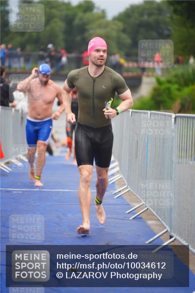 30.08.2026 - Elbe Triathlon Hamburg LAZAROV Photography http://msf.ph/oto/10034612 30.08.2026 08:59:22 Schwimmen 437, 497, 536, 567, 571, 600 meine-sportfotos.de