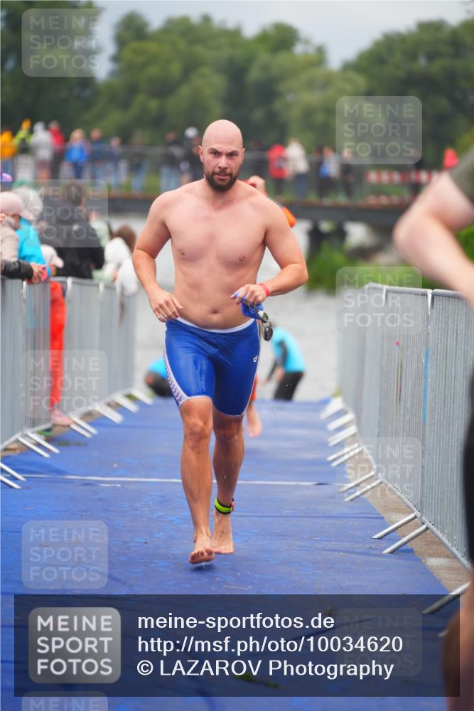 30.08.2026 - Elbe Triathlon Hamburg LAZAROV Photography http://msf.ph/oto/10034620 30.08.2026 08:59:24 Schwimmen 437, 497, 536, 567, 571, 600 meine-sportfotos.de