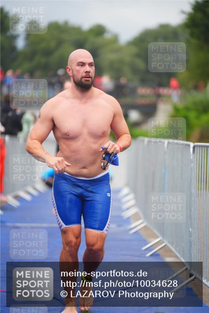 30.08.2026 - Elbe Triathlon Hamburg LAZAROV Photography http://msf.ph/oto/10034628 30.08.2026 08:59:25 Schwimmen 437, 497, 536, 567, 571, 600 meine-sportfotos.de