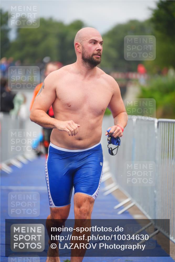 30.08.2026 - Elbe Triathlon Hamburg LAZAROV Photography http://msf.ph/oto/10034630 30.08.2026 08:59:25 Schwimmen 437, 497, 536, 567, 571, 600 meine-sportfotos.de