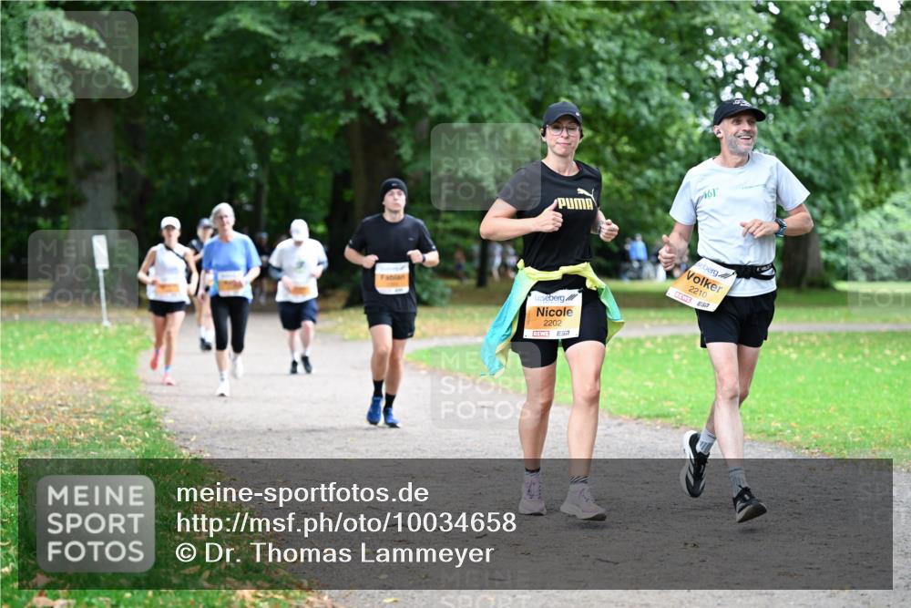30.08.2026 - Blankeneser Heldenlauf Dr. Thomas Lammeyer http://msf.ph/oto/10034658 30.08.2026 10:41:29 Laufen 161, 2202, 2210 meine-sportfotos.de