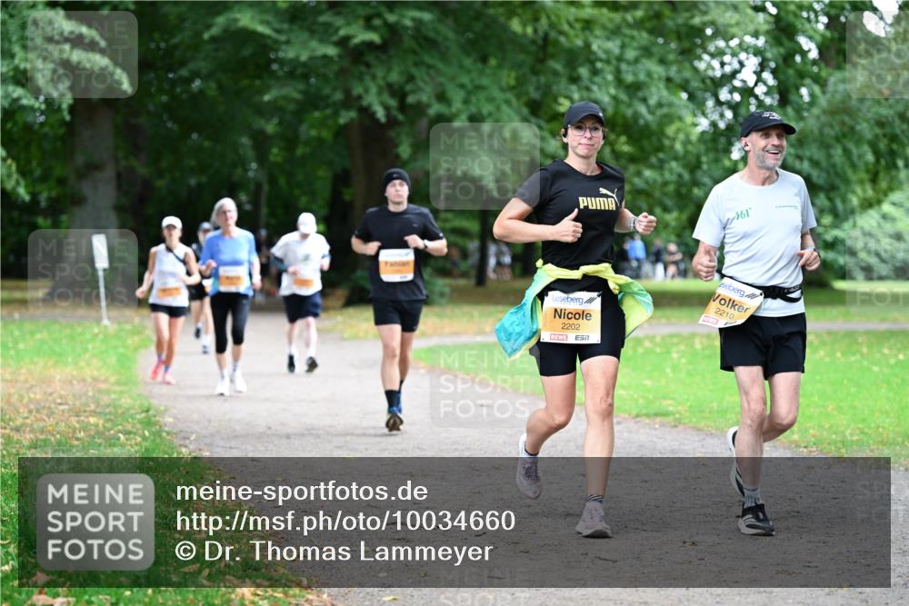 30.08.2026 - Blankeneser Heldenlauf Dr. Thomas Lammeyer http://msf.ph/oto/10034660 30.08.2026 10:41:29 Laufen 361, 2202, 7, 2210 meine-sportfotos.de