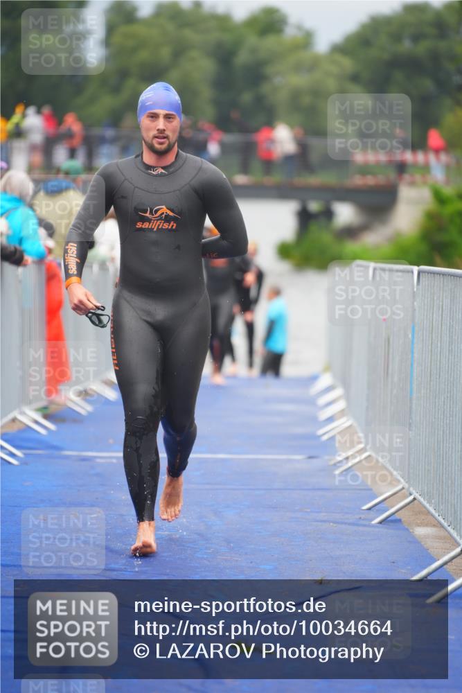 30.08.2026 - Elbe Triathlon Hamburg LAZAROV Photography http://msf.ph/oto/10034664 30.08.2026 08:59:35 Schwimmen 437, 552, 571, 600 meine-sportfotos.de