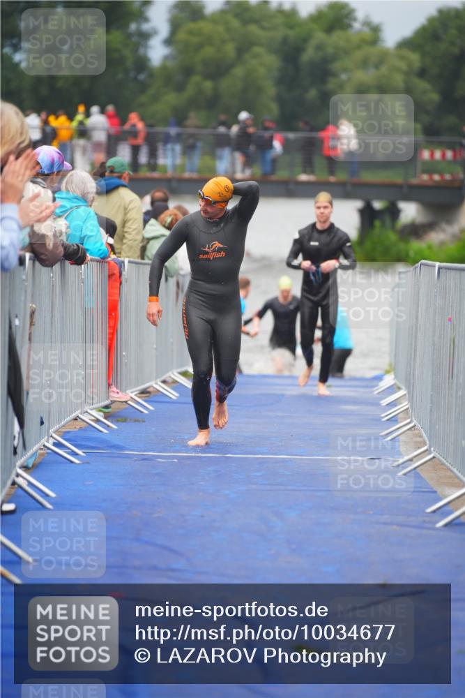 30.08.2026 - Elbe Triathlon Hamburg LAZAROV Photography http://msf.ph/oto/10034677 30.08.2026 08:59:40 Schwimmen 552, 571, 597, 600 meine-sportfotos.de