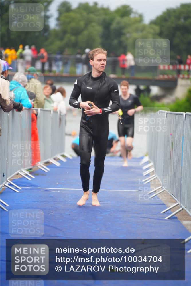 30.08.2026 - Elbe Triathlon Hamburg LAZAROV Photography http://msf.ph/oto/10034704 30.08.2026 08:59:45 Schwimmen 516, 528, 552, 597 meine-sportfotos.de