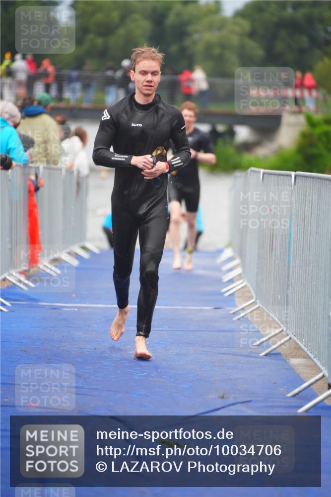 30.08.2026 - Elbe Triathlon Hamburg LAZAROV Photography http://msf.ph/oto/10034706 30.08.2026 08:59:45 Schwimmen 516, 528, 552, 597 meine-sportfotos.de