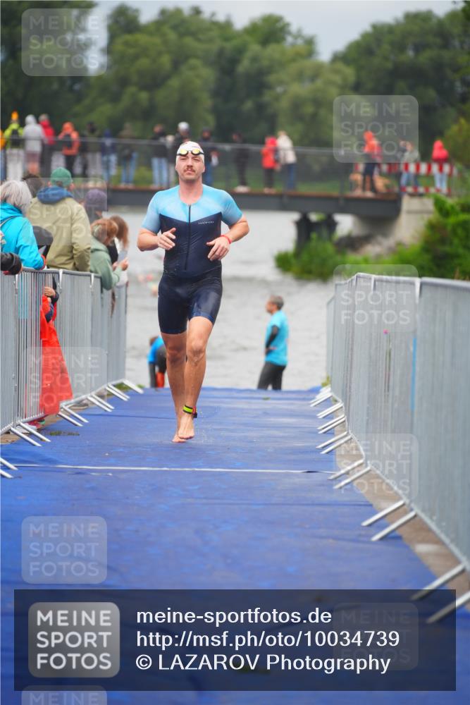 30.08.2026 - Elbe Triathlon Hamburg LAZAROV Photography http://msf.ph/oto/10034739 30.08.2026 08:59:51 Schwimmen 516, 528, 552, 597, 606 meine-sportfotos.de