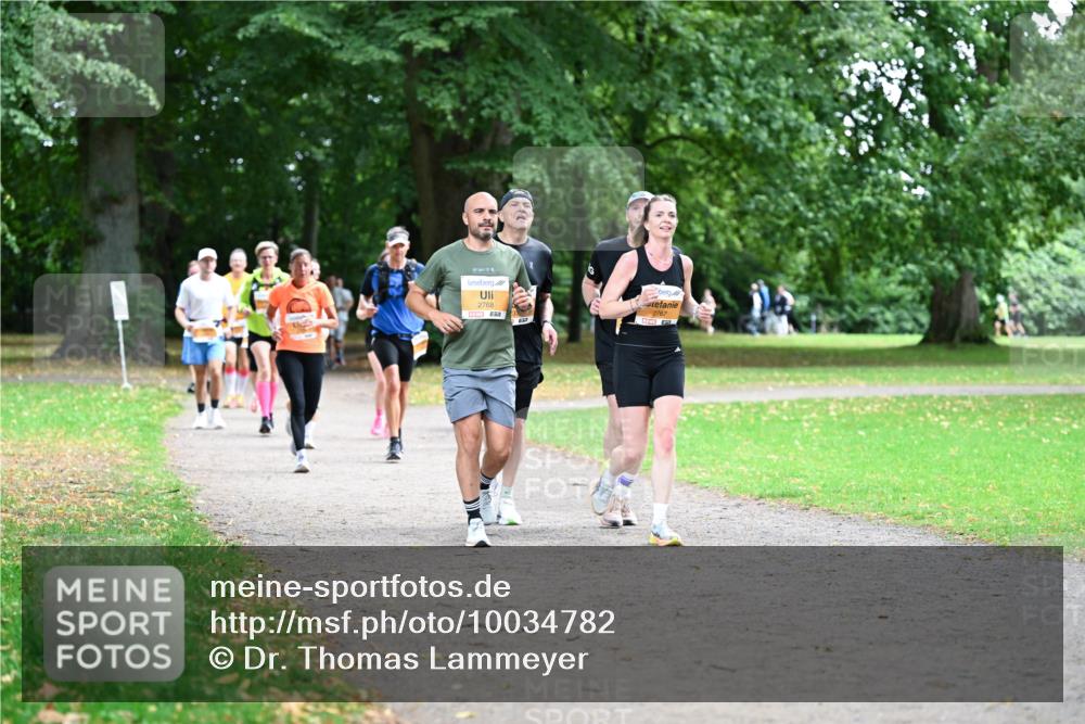 30.08.2026 - Blankeneser Heldenlauf Dr. Thomas Lammeyer http://msf.ph/oto/10034782 30.08.2026 10:41:45 Laufen 2768, 2767 meine-sportfotos.de