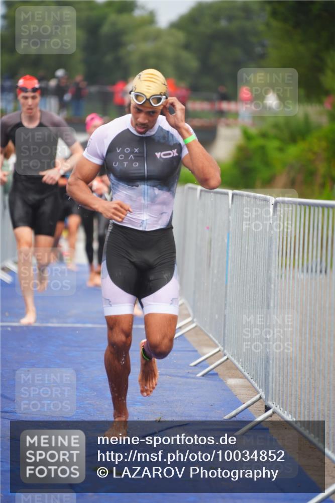 30.08.2026 - Elbe Triathlon Hamburg LAZAROV Photography http://msf.ph/oto/10034852 30.08.2026 09:00:53 Schwimmen 418, 519, 584, 588, 634, 642 meine-sportfotos.de