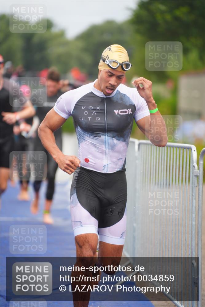 30.08.2026 - Elbe Triathlon Hamburg LAZAROV Photography http://msf.ph/oto/10034859 30.08.2026 09:00:54 Schwimmen 418, 519, 584, 588, 634, 642 meine-sportfotos.de