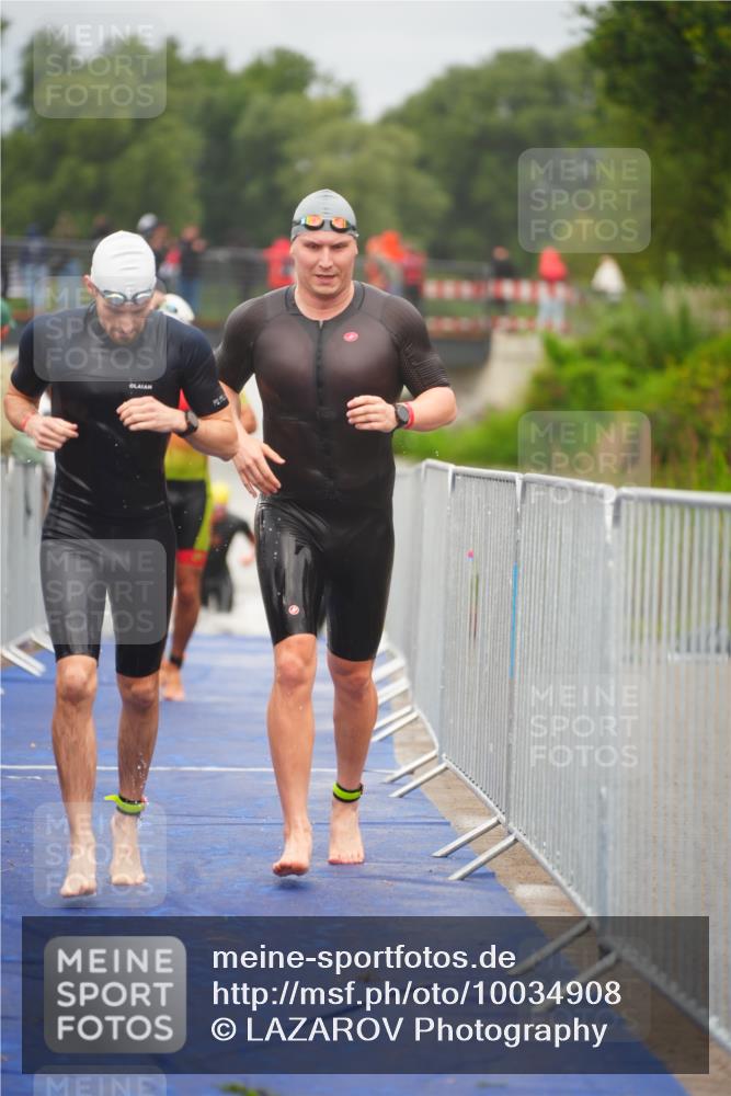 30.08.2026 - Elbe Triathlon Hamburg LAZAROV Photography http://msf.ph/oto/10034908 30.08.2026 09:01:02 Schwimmen 418, 519, 524, 540, 584, 588, 609, 634, 643 meine-sportfotos.de