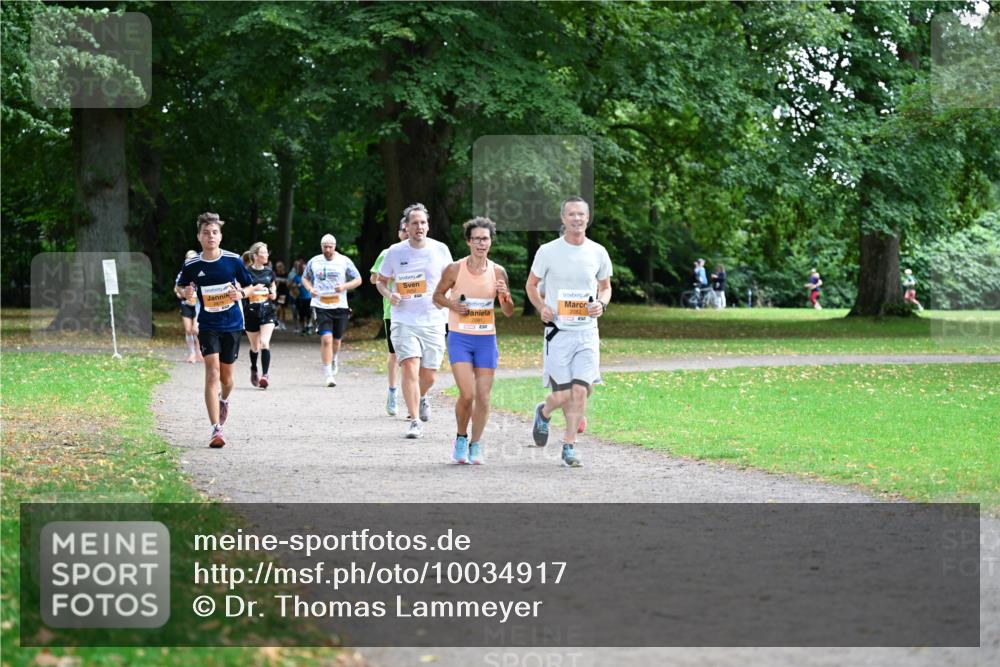 30.08.2026 - Blankeneser Heldenlauf Dr. Thomas Lammeyer http://msf.ph/oto/10034917 30.08.2026 10:41:59 Laufen 2081 meine-sportfotos.de