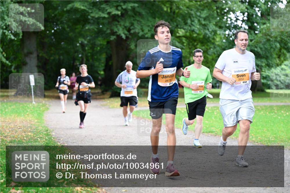30.08.2026 - Blankeneser Heldenlauf Dr. Thomas Lammeyer http://msf.ph/oto/10034961 30.08.2026 10:42:02 Laufen 2878, 517, 2052 meine-sportfotos.de