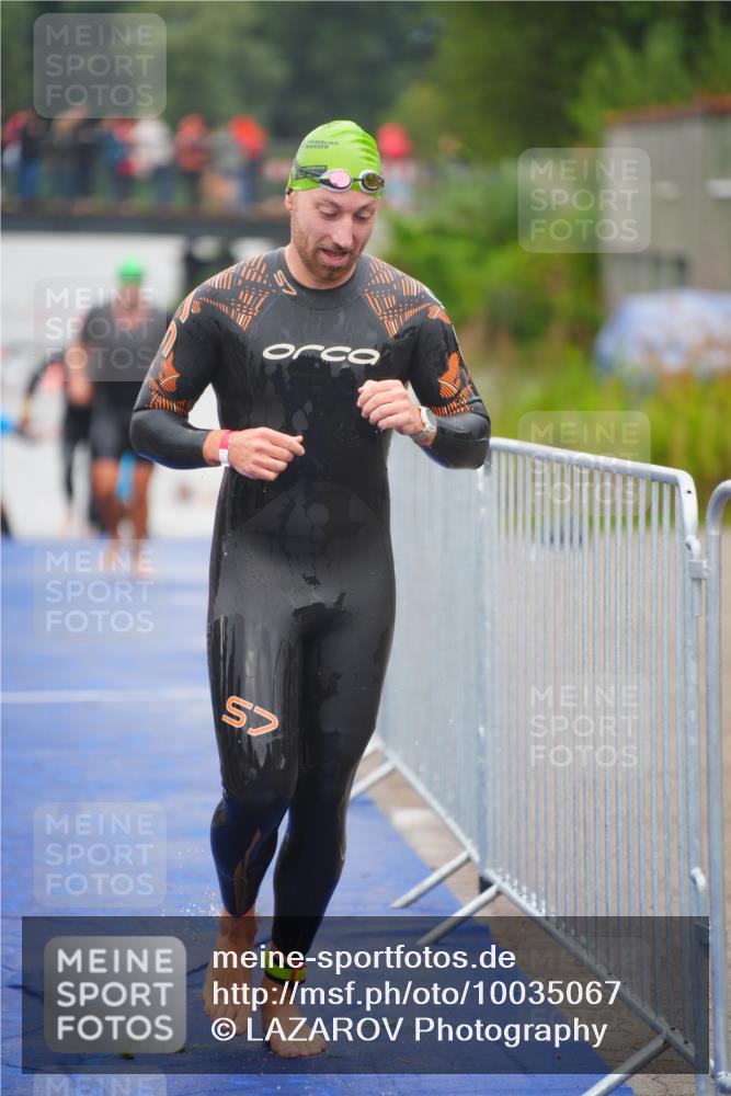 30.08.2026 - Elbe Triathlon Hamburg LAZAROV Photography http://msf.ph/oto/10035067 30.08.2026 09:01:58 Schwimmen 573, 582, 607 meine-sportfotos.de