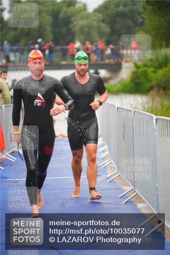 30.08.2026 - Elbe Triathlon Hamburg LAZAROV Photography http://msf.ph/oto/10035077 30.08.2026 09:02:03 Schwimmen 573, 582, 607, 701 meine-sportfotos.de