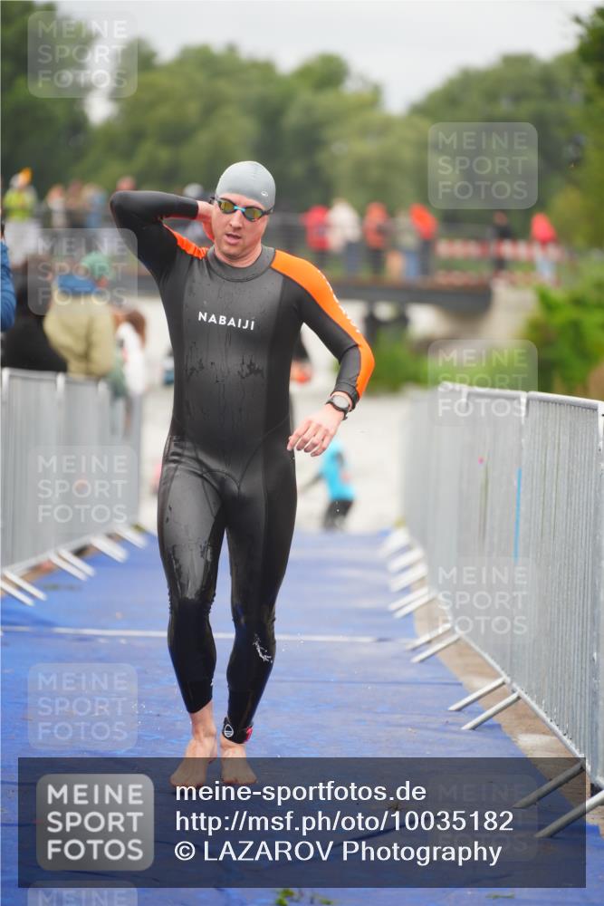 30.08.2026 - Elbe Triathlon Hamburg LAZAROV Photography http://msf.ph/oto/10035182 30.08.2026 09:02:41 Schwimmen 535, 541, 617, 771 meine-sportfotos.de