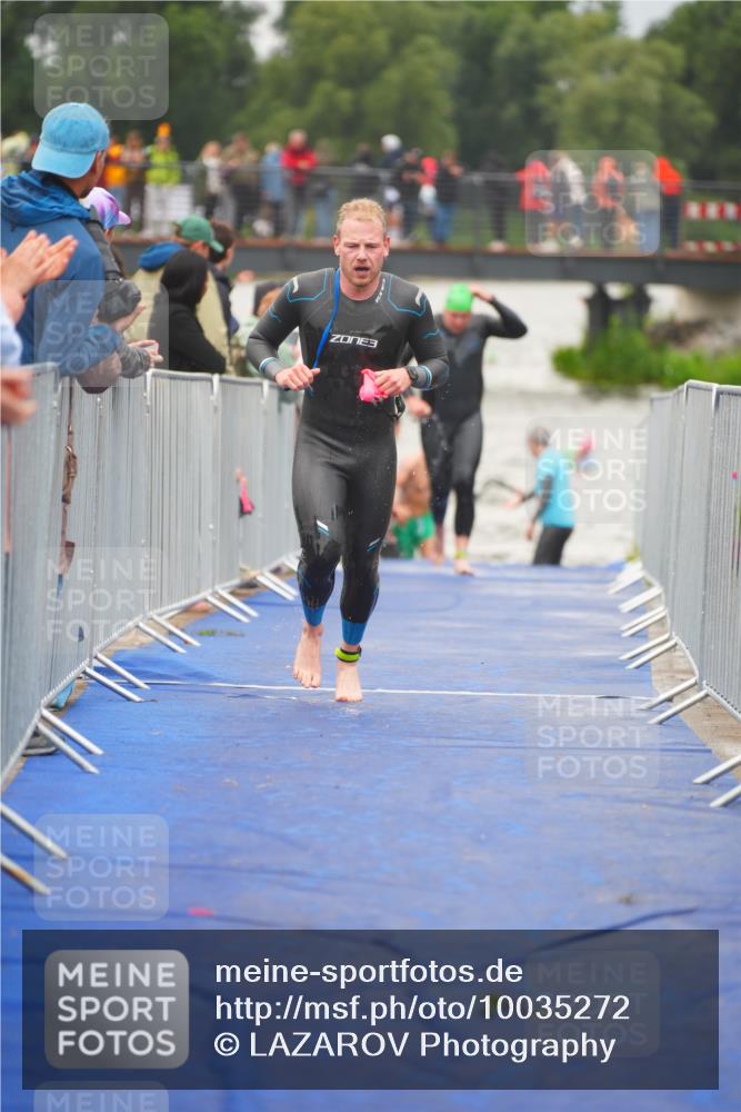 30.08.2026 - Elbe Triathlon Hamburg LAZAROV Photography http://msf.ph/oto/10035272 30.08.2026 09:03:00 Schwimmen 408, 439, 462, 525, 557, 621, 771 meine-sportfotos.de