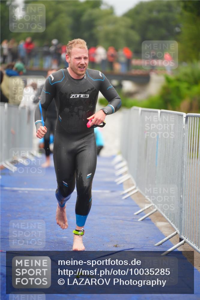30.08.2026 - Elbe Triathlon Hamburg LAZAROV Photography http://msf.ph/oto/10035285 30.08.2026 09:03:02 Schwimmen 408, 439, 462, 525, 557, 605, 621 meine-sportfotos.de