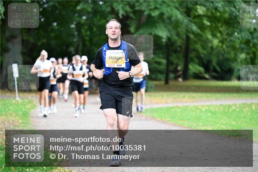 30.08.2026 - Blankeneser Heldenlauf Dr. Thomas Lammeyer http://msf.ph/oto/10035381 30.08.2026 10:43:23 Laufen 72, 2737 meine-sportfotos.de