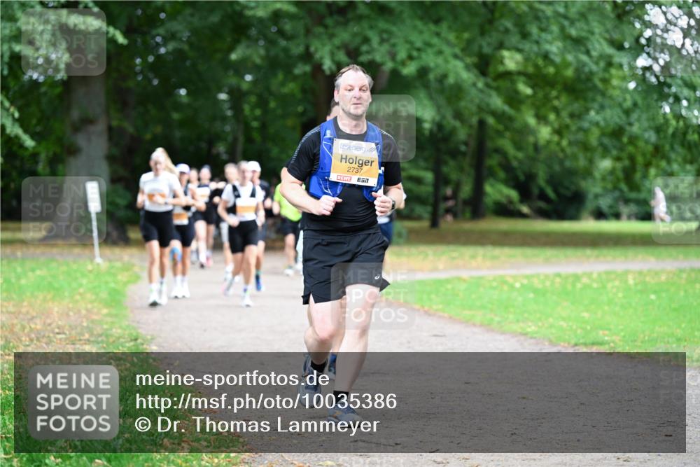 30.08.2026 - Blankeneser Heldenlauf Dr. Thomas Lammeyer http://msf.ph/oto/10035386 30.08.2026 10:43:23 Laufen 2737 meine-sportfotos.de