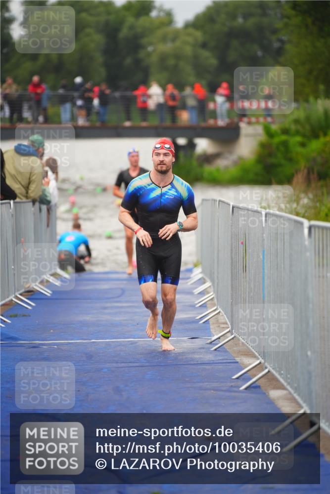 30.08.2026 - Elbe Triathlon Hamburg LAZAROV Photography http://msf.ph/oto/10035406 30.08.2026 09:03:30 Schwimmen 475, 513, 538, 583, 618, 633, 718 meine-sportfotos.de