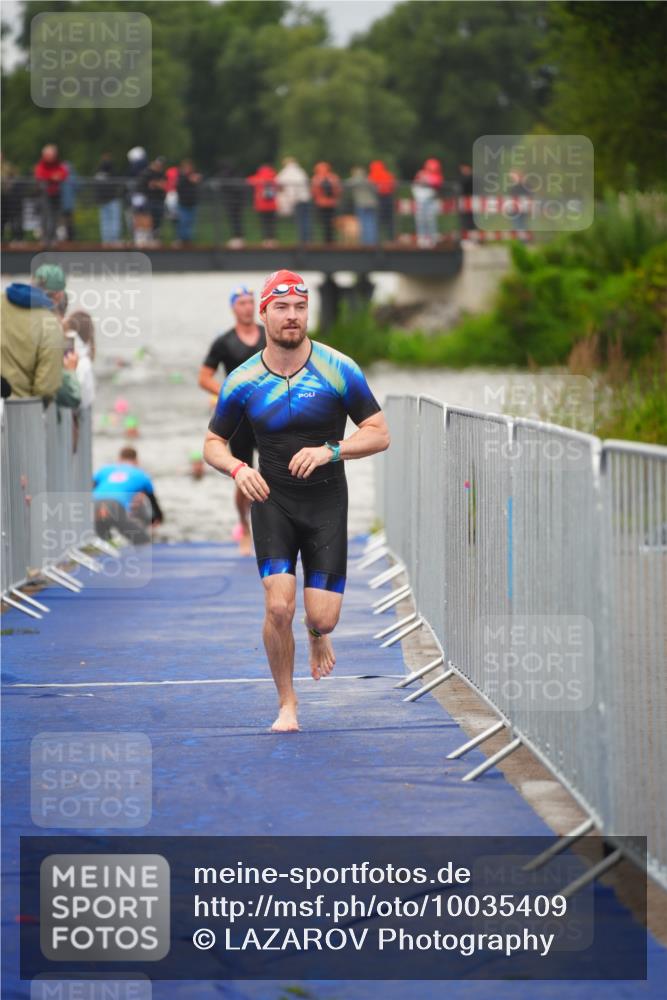 30.08.2026 - Elbe Triathlon Hamburg LAZAROV Photography http://msf.ph/oto/10035409 30.08.2026 09:03:30 Schwimmen 475, 513, 538, 583, 618, 633, 718 meine-sportfotos.de