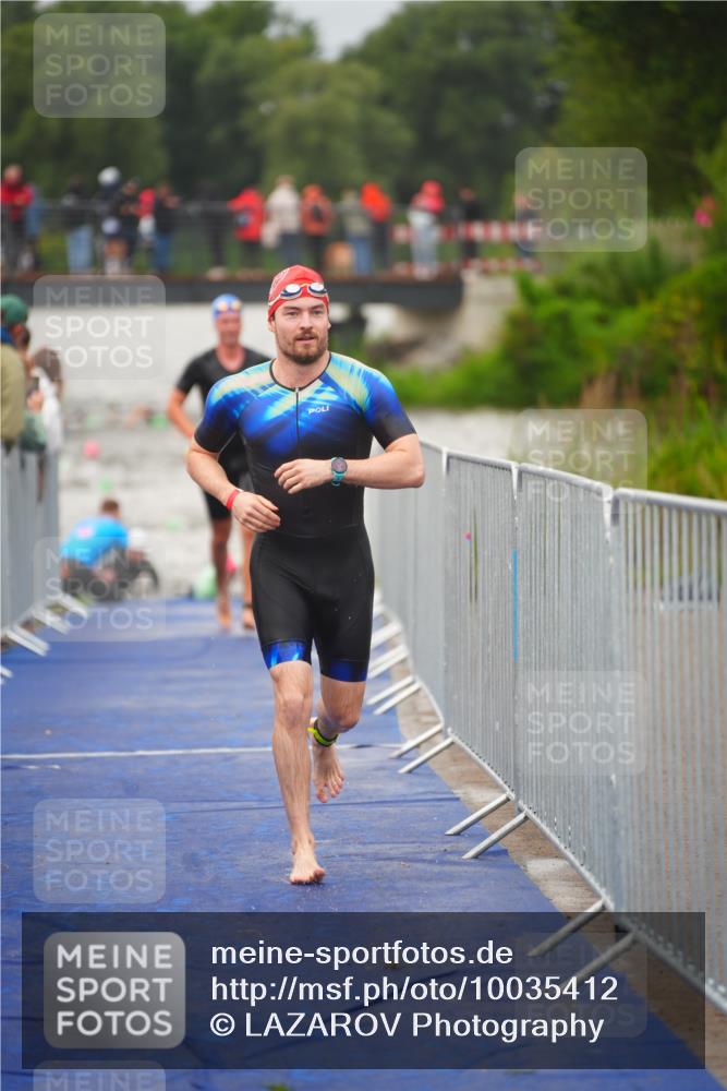 30.08.2026 - Elbe Triathlon Hamburg LAZAROV Photography http://msf.ph/oto/10035412 30.08.2026 09:03:31 Schwimmen 475, 513, 538, 583, 618, 633, 718 meine-sportfotos.de