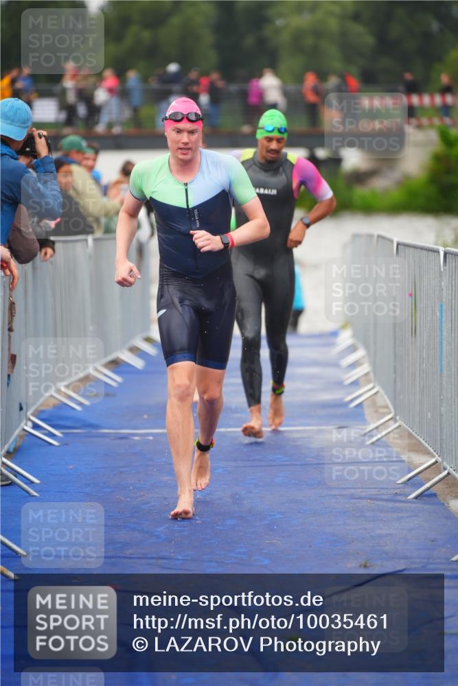 30.08.2026 - Elbe Triathlon Hamburg LAZAROV Photography http://msf.ph/oto/10035461 30.08.2026 09:03:44 Schwimmen 538, 550, 560, 565, 632 meine-sportfotos.de