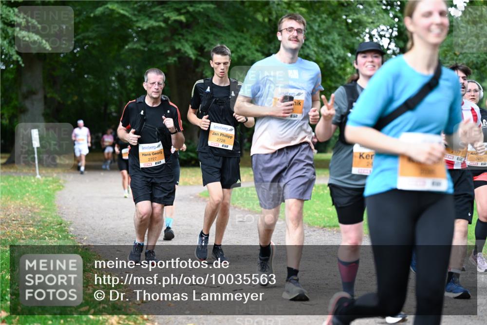30.08.2026 - Blankeneser Heldenlauf Dr. Thomas Lammeyer http://msf.ph/oto/10035563 30.08.2026 10:43:50 Laufen 2727, 57, 2728, 7, 2177, 2418 meine-sportfotos.de