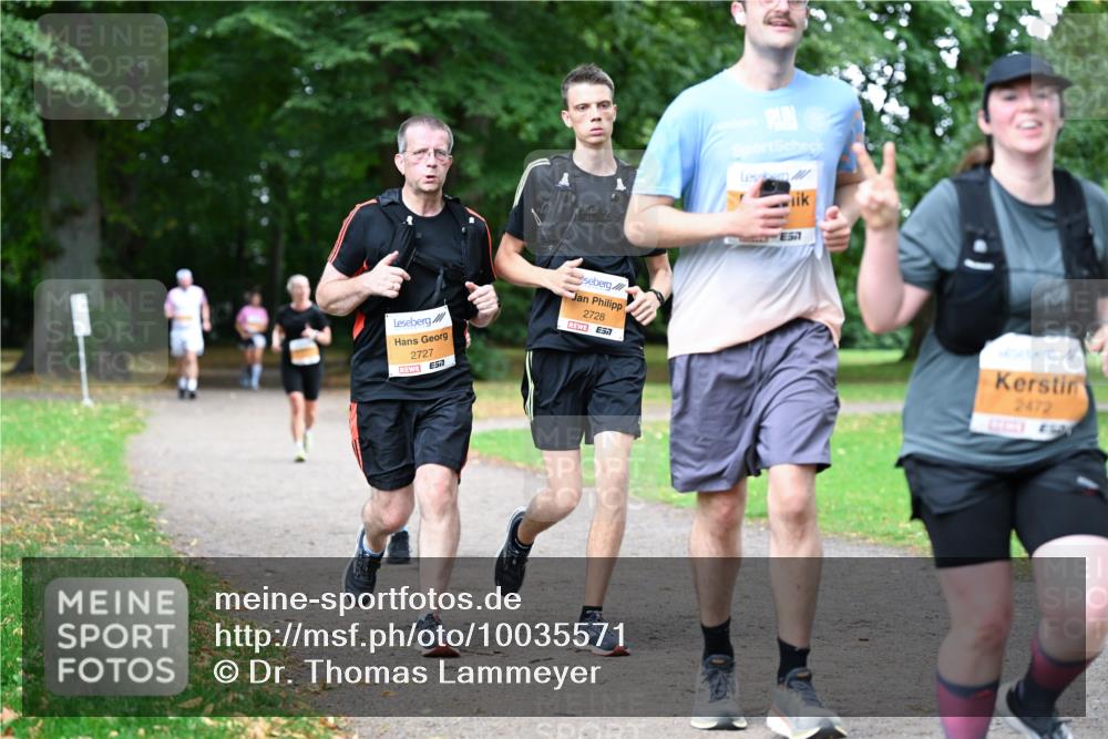 30.08.2026 - Blankeneser Heldenlauf Dr. Thomas Lammeyer http://msf.ph/oto/10035571 30.08.2026 10:43:50 Laufen 2727, 57, 2728, 2472 meine-sportfotos.de