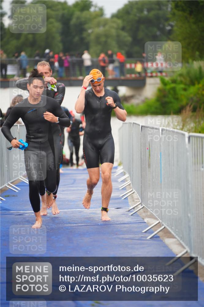 30.08.2026 - Elbe Triathlon Hamburg LAZAROV Photography http://msf.ph/oto/10035623 30.08.2026 09:04:21 Schwimmen 395, 506, 509, 514, 529, 533, 579, 596, 761 meine-sportfotos.de