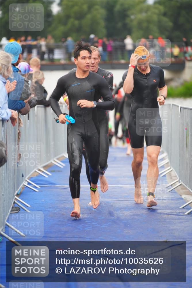 30.08.2026 - Elbe Triathlon Hamburg LAZAROV Photography http://msf.ph/oto/10035626 30.08.2026 09:04:22 Schwimmen 395, 506, 509, 514, 529, 533, 579, 596, 761 meine-sportfotos.de