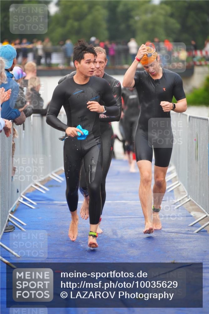 30.08.2026 - Elbe Triathlon Hamburg LAZAROV Photography http://msf.ph/oto/10035629 30.08.2026 09:04:22 Schwimmen 395, 506, 509, 514, 529, 533, 579, 596, 761 meine-sportfotos.de
