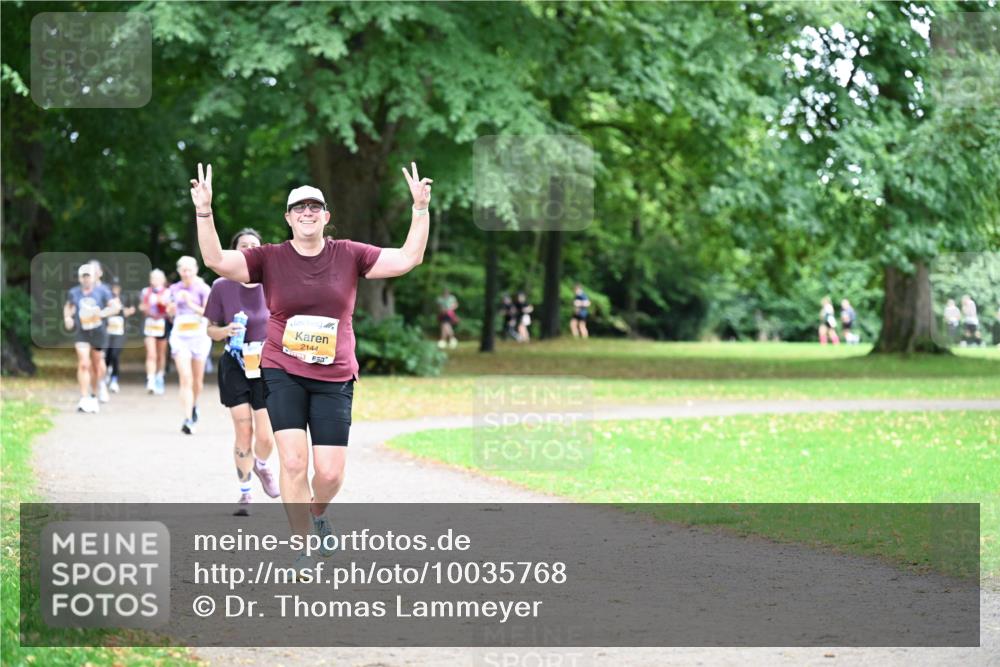 30.08.2026 - Blankeneser Heldenlauf Dr. Thomas Lammeyer http://msf.ph/oto/10035768 30.08.2026 10:44:26 Laufen 2144 meine-sportfotos.de