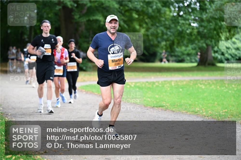 30.08.2026 - Blankeneser Heldenlauf Dr. Thomas Lammeyer http://msf.ph/oto/10035807 30.08.2026 10:44:37 Laufen 2098 meine-sportfotos.de